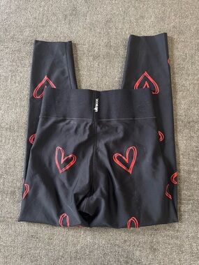 Ultracor K-Heart Ultra High Cropped Capri Legging Valentine’s Day - S